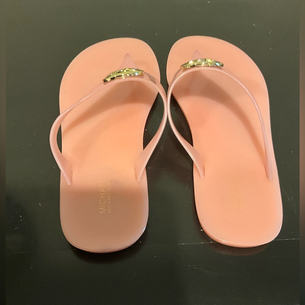 Michael Kors Pink Sandals Size 9M - Picture 2 of 7